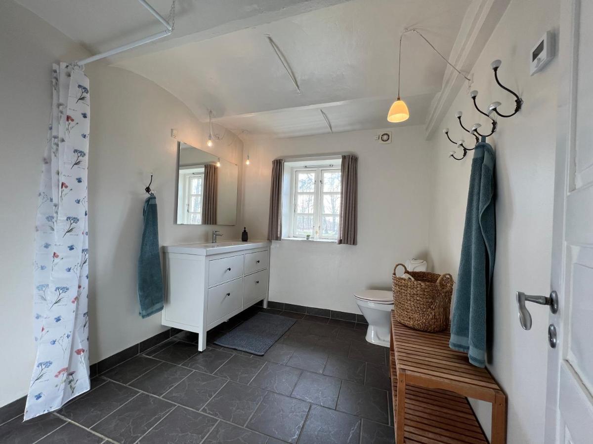 Lake View Apartment グランストゥ エクステリア 写真