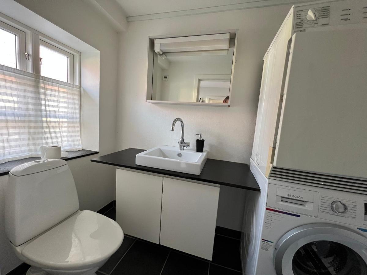 Lake View Apartment グランストゥ エクステリア 写真