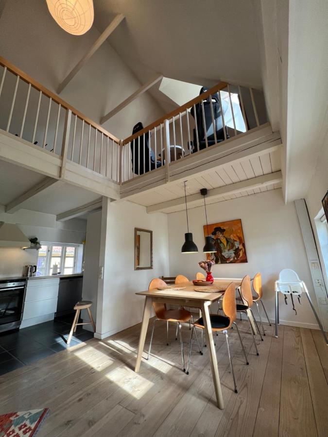 Lake View Apartment グランストゥ エクステリア 写真