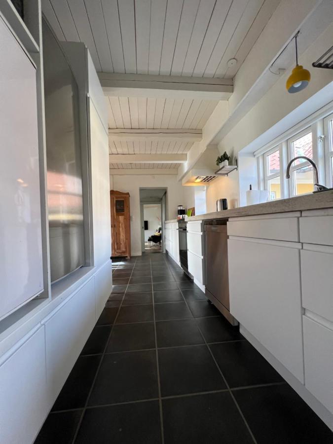 Lake View Apartment グランストゥ エクステリア 写真